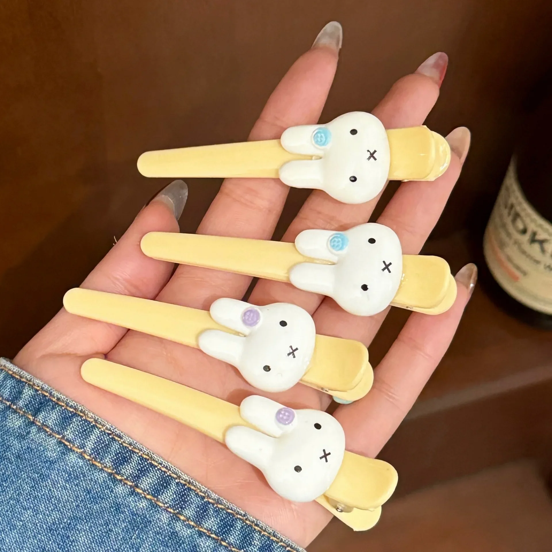 Miffy Rabbit Fringe Hair Clip  - đánh giá và giá Hair Bundles